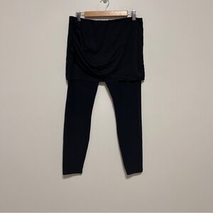 CAbi Crossover Skirted Leggings Womens Size Large Black Skort stretch Pull on